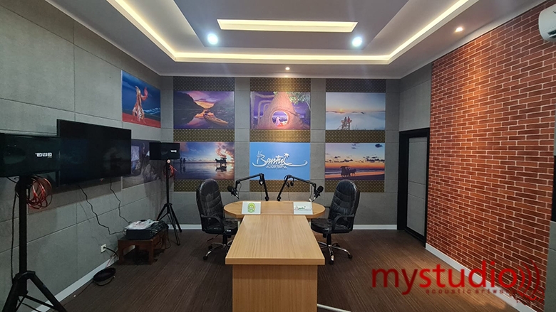 Jasa Pembuatan Studio Youtube Minimalis di Rumah